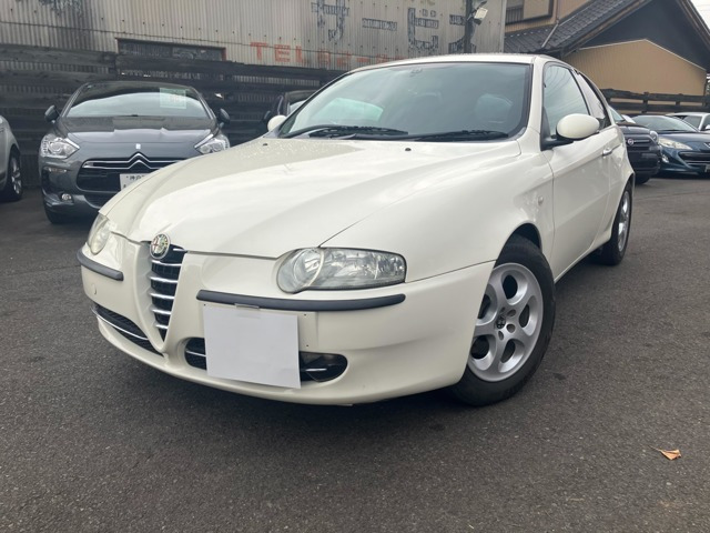 アルファ147(アルファロメオ) 2.0 ツインスパーク　5速MT 外サス 外マフラー 中古車画像