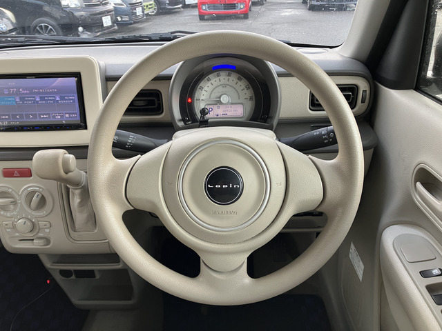 �y�x�����z���i�X�z���Ԃ������������܂��āA���ɗL�������܂��B�݌Ɏԗ��ɂȂ�܂��̂ŁA���񂲓s���̋X�������ɁA���ɗ��ĉ������B���X�\��������ƁA���ē����X���[�Y�ł��B