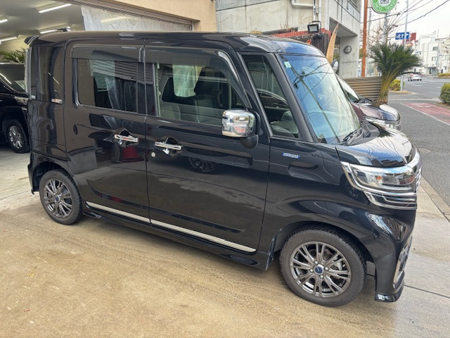 多くの中からご覧頂きありがとうございます。 在庫車全てルームクリーニング・コーティング施工しその他オイル交換、点検を実施し納車致します。 ご不明な点などありましたら、お気軽にご連絡ください。  全国登録納車可能