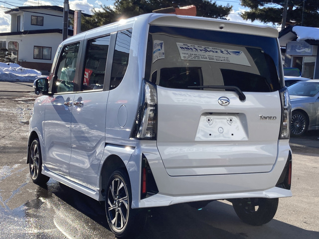 【LINE】スマホでQRコードを読み込むか「@716sbouh」をID検索していただき友だち追加して下さい! お見積りは勿論、ご質問へのご回答などスピーディーにご対応させていただきます。