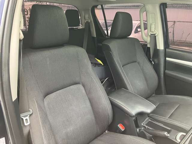 お車探しからアフターサービスまでトータルサポート! 地域の皆さまに信頼されるお店を目指して日々営業しております。 ぜひお気軽にご来店・お問い合わせください!