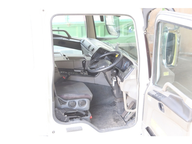 スーパーグレート