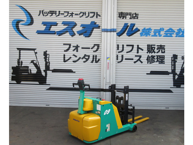コマツ電動フォークリフト