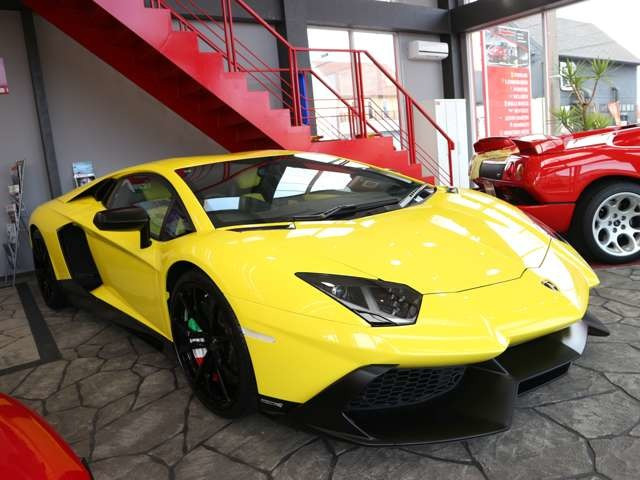 アヴェンタドール