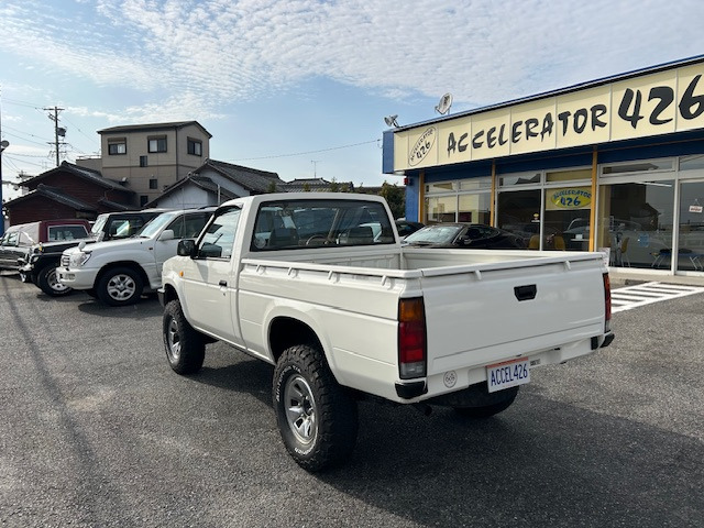 ピックアップ 1990年 いすゞ ピックアップトラック : r/4x4