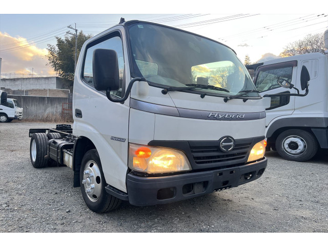 デュトロ(国産車その他) シャーシ ハイブリッド 積載2000kg 中古車画像