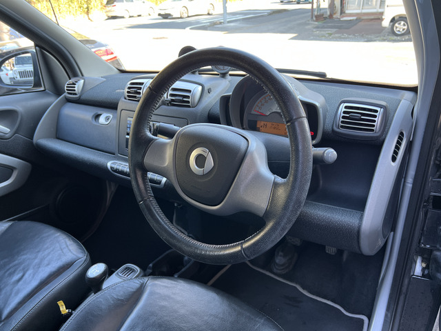 ����LINE�ɂČʂ̂��₢���킹�A���X�\��A�����ʐ^�̒ǉ��˗��ȂǁA�قƂ�ǉ��ł������Ă���܂��B�w@tbz4319v�x��ID���������肢�v���܂��B