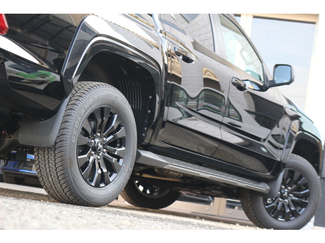 ���N���X�J���g���[�ȃf�U�C�����J�b�R����!��{�ł͒������s�b�N�A�b�v�g���b�N!�����x������������!�����X�̂��\���072-990-6100�܂�!