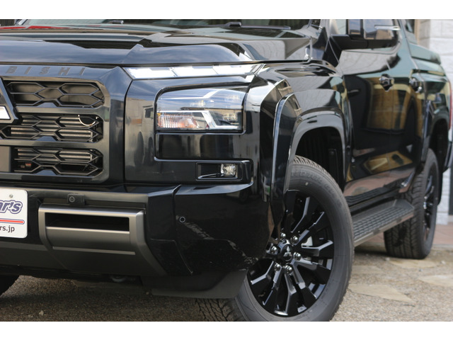 ���t�����g�f�U�C���͎O�H�炵�����c���A���V������ۂ�^���Ă���܂�!