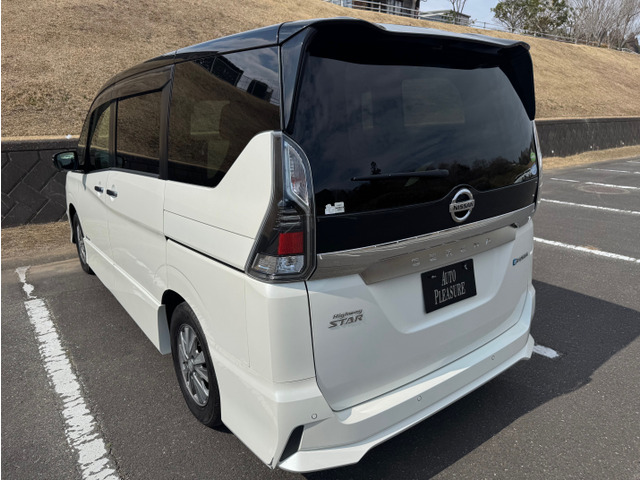 セレナ1.2 e-POWER ハイウェイスターV