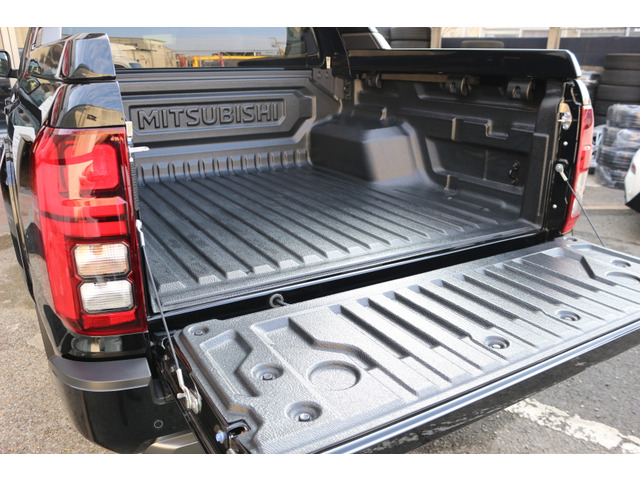 �������x�b�h���C�i�[!�J�[�S�̏��≘���h���A�f�U�C�����ǂ�!