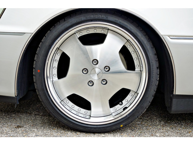 �V�iWORK�����x�b�NLDZ18�C���`!�t�����g8.5J���A9.5J�̃R�_�����̐[�����Z�b�e�B���O�ɂȂ�܂�!