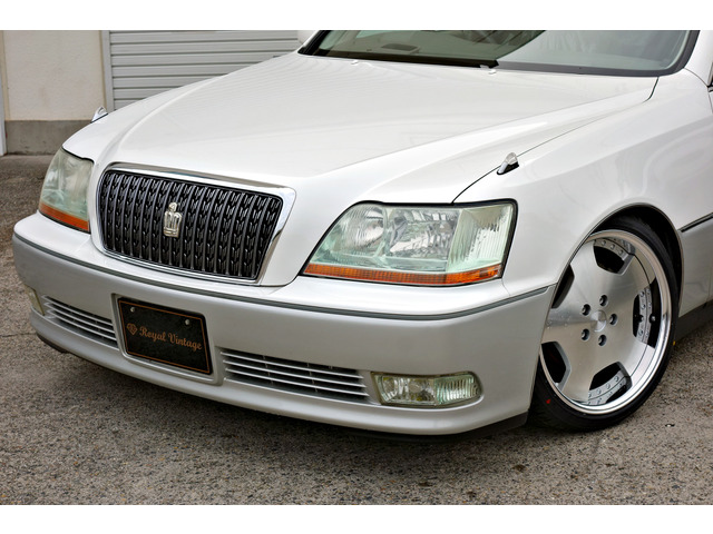 RoyalVintage�ł͉���ɂ��͂����Ă���܂�!���q�l�̂���]�ɓY����悤����t�撣��܂�!