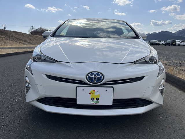 プリウス1.8 A プレミアム ツーリングセレクション