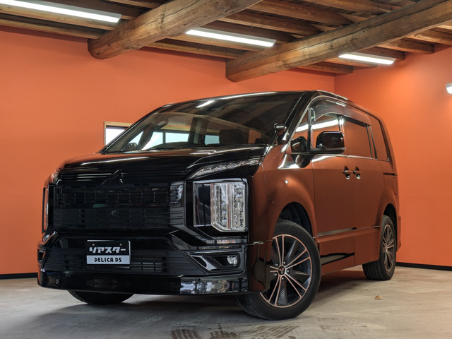 デリカD：5（三菱）アーバンギア 2.2 G パワーパッケージ 4WD 中古車画像
