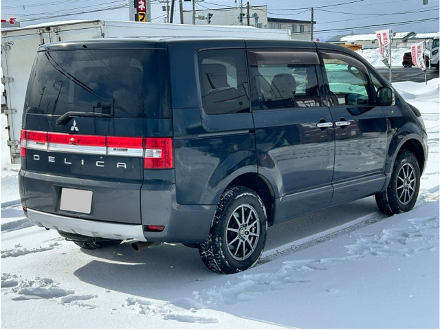 デリカD:52.4 G ナビパッケージ 4WD