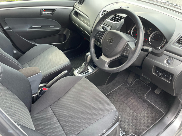 ���O���̏�ԂȂǋC�ɂȂ�_������܂����炨�C�y�ɂ��₢���킹���������B����]�ɍ������ʐ^��������v���܂��B