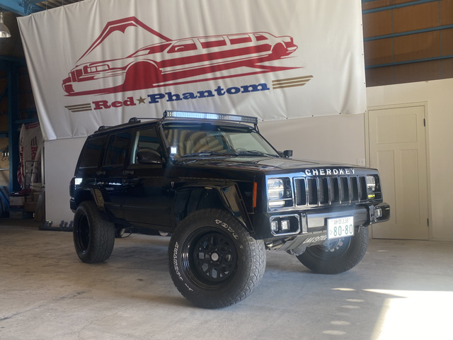 チェロキーリミテッド 60周年アニバーサリー エディション