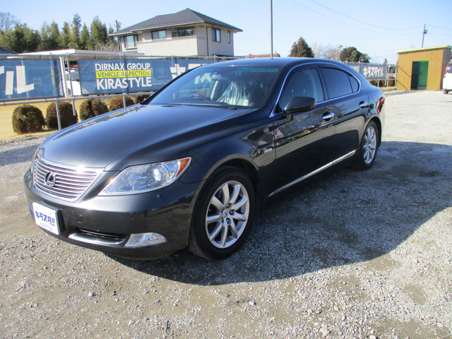 �X�}�[�g�L�[�A�K���X�R�[�e�B���O����Ă���A���O���͂ƂĂ��L���C�ł��B