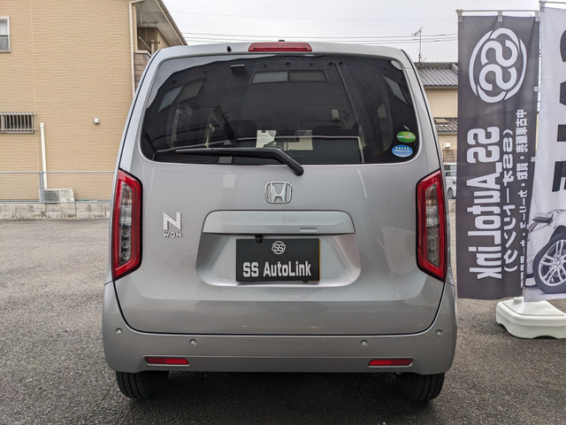 お客様のカーライフをより快適で楽しいものにする為のサポートを行っています。車選びに迷った時のアドバイス、購入後のメンテナンス、更にはドライブをもっと楽しむ為のアイデアや情報の提供まで、幅広くお手伝い。