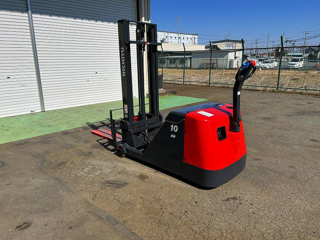 ニチユバッテリーフォークリフト