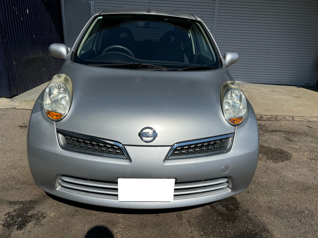 �{�f�B�J���[�̓_�C�������h�V���o�[M�A�C���e���A�̓x�[�W���̃t�@�u���b�N�ƂȂ�܂��B