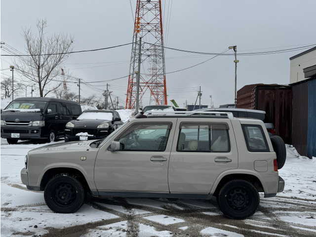 �c�Ǝ��Ԃ́A�ߑO10������ߌ�8���ƂȂ��Ă���܂��B���Ԃł̂����X������悤�ł�����Ŋ�w�܂ő��}���s���Ă܂��̂ł��C�y�ɂ��\���t�����������B�n���S�́w�h���x�A�d�Ԃ́w�����̗������O�x�ɂȂ�܂��B