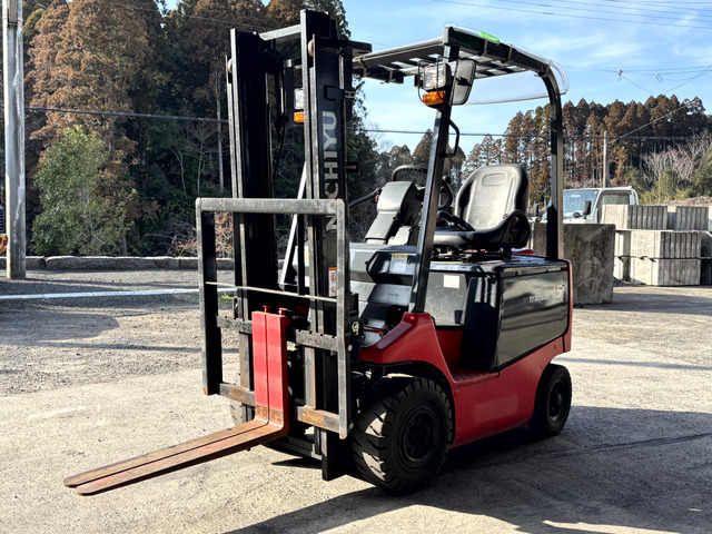 ニチユバッテリーフォークリフト
