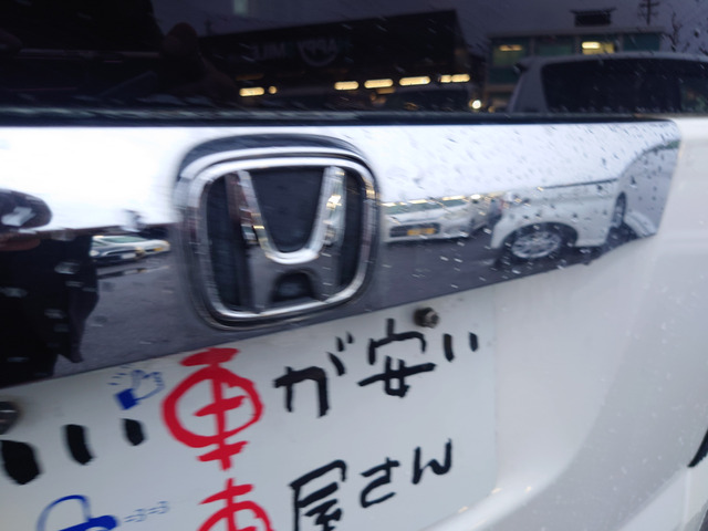 �_�񏑂̂����̓��[����FAX�݂̂ł��\�ł��BTEL�ɂČ��Ԃ��m�F���Ȃ���̂�������A�C�ɂȂ�ӏ��̎ʃ����M�������Ή��ł��܂��̂ŁA���C�y�ɂ��\���t�����������B