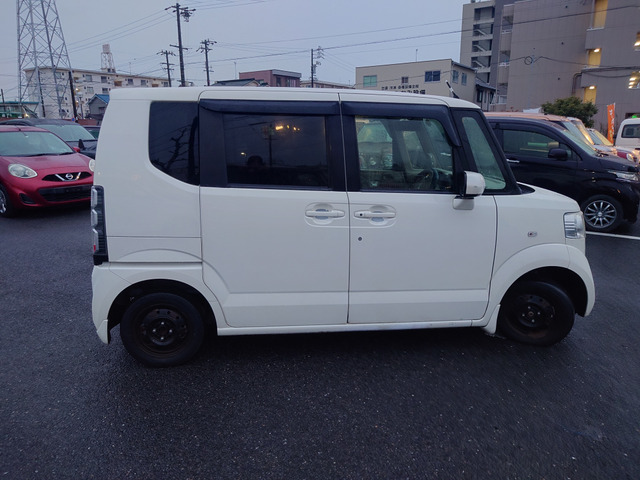 �����ԕی��������k���������B���X�͎O��Z�F�C��A���������j�b�Z�C���a���ۂ̑㗝�X�ł��B�ی��S��������̍ۂ͘A�g������Đv���ɂ��Ή��v���܂��B��ԁE�����^�J�[�����p�ӂł��܂��̂ł����S���������B