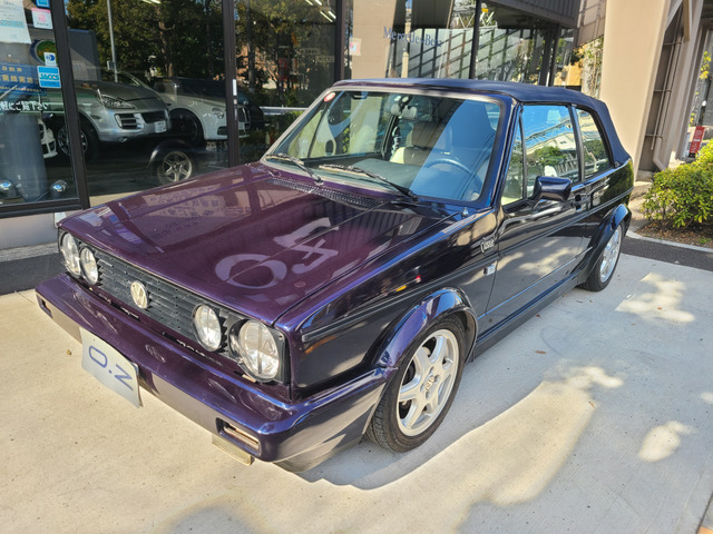 ゴルフカブリオ(フォルクスワーゲン) クラシックライン　特別500台限定車 ベージュ本革シート 中古車画像