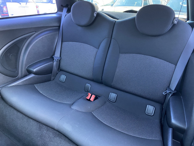 MINI�Ȃ�ł͂̃z�[���h�͂̍����V�[�g���g�p���Ă���܂��B��Ȃɂ́A�`���C���h�V�[�g����t�\�ł��B