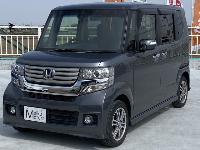 ホンダ NBOXカスタム シルバー(銀色)の中古車一覧｜中古車検索