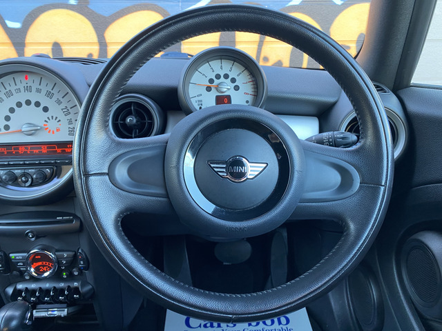 �������̕��₲���X��������q�l�ɂ́A���[���܂��͂��d�b�ŏڍׂ������������Ē����Ă���܂��B