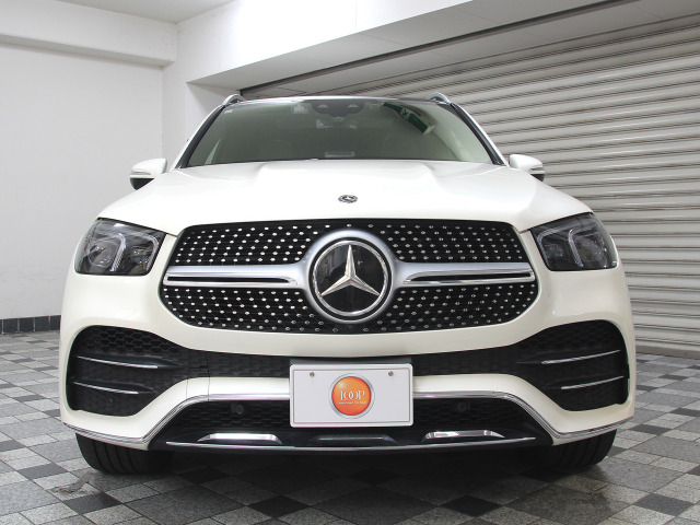 �������Ђł͊�{�I�ɒS���X�^�b�t���Ǌ��̗��^�x�ǂŎ葱�����s���A���q�l�̂�����܂ŐӔC�������Ă��͂��v���܂��B�ЊO�̗����Ǝғ��ւ̔[�ԑ�s�̈˗��͍s���܂���̂ŉ����̂��q�l�����S���Ă��C��������!����