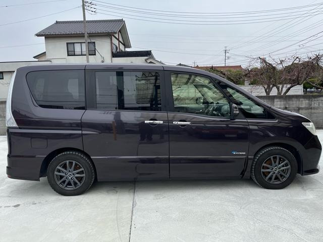 セレナ2.0 ハイウェイスターG S-HYBRID