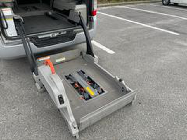 ���I���Ďd���ꂽ�ԗ��̂ݔ̔����Ă���܂��B���Ԃ̏�Ԃɂ͎��M������܂��̂ł��C�y�ɂ��₢���킹���������B