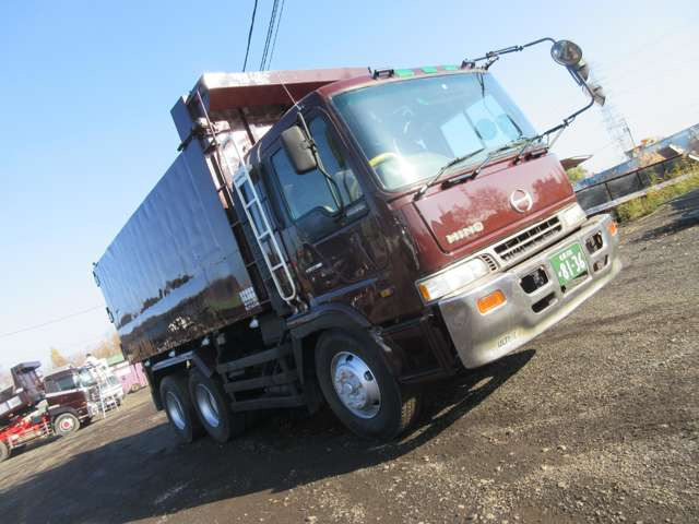 プロフィアダンプ