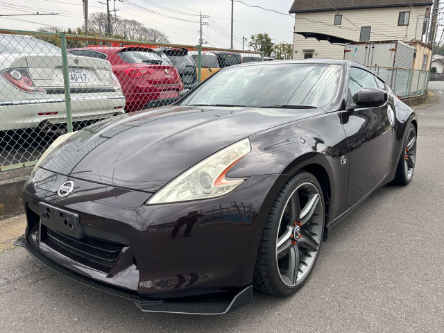 日産 フェアレディZ パープル(紫色)の中古車一覧｜中古車検索