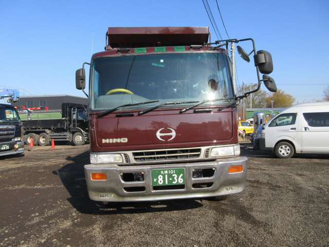 プロフィアダンプ