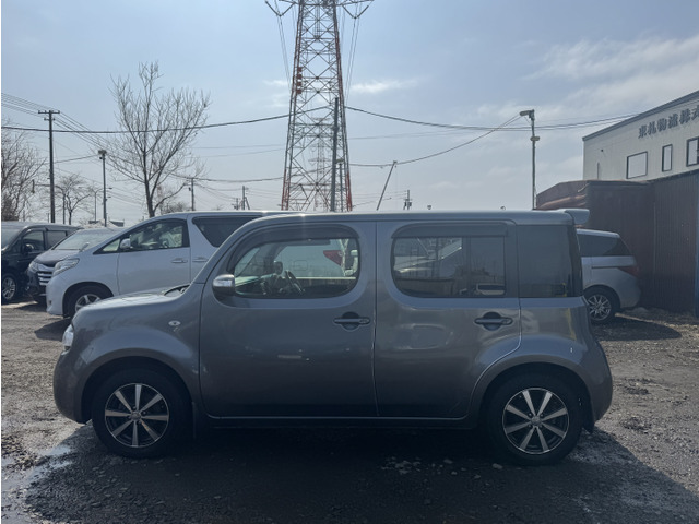 �c�Ǝ��Ԃ́A�ߑO10������ߌ�8���ƂȂ��Ă���܂��B���Ԃł̂����X������悤�ł�����Ŋ�w�܂ő��}���s���Ă܂��̂ł��C�y�ɂ��\���t�����������B�n���S�́w�h���x�A�d�Ԃ́w�����̗������O�x�ɂȂ�܂��B