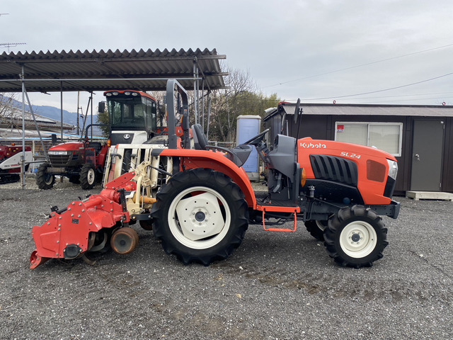 クボタトラクタ