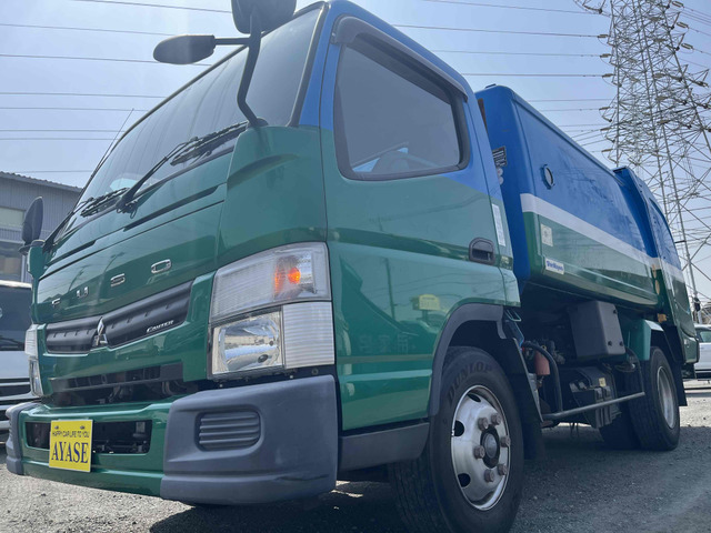 キャンターパッカー車