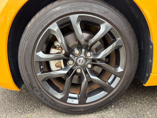 �t�����g�����A���~�z�C�[���ł���