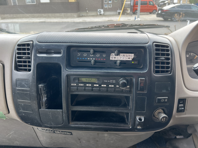 ���Ԃ͂������A�o�C�N���D���Ȑ����m���ݐЂ��Ă���܂��̂ŁA�o�C�N�̎Ԍ���J�X�^���Ȃǂ����C�y�ɂ��₢���킹��������!