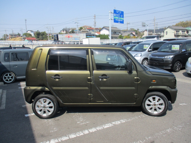 �i�r�E�o�b�N���j�^�[�EETC�E�n�f�W�`���[�i�[�E�t���b�v�_�E�����j�^�[���̗p�i�������k���������B���݂����̂��Ԃ���̕t���ւ��A�������ݎ��t�����\�ł��B