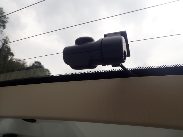 �o�b�N�J����&���j�^�t�Ō���m�F�����S�B