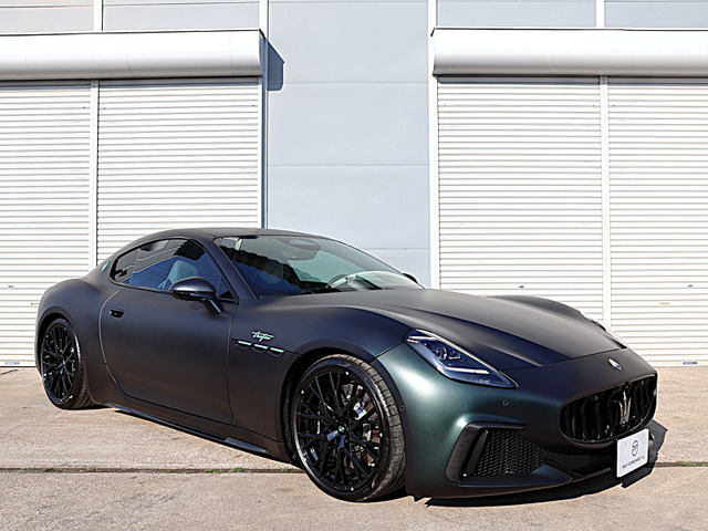 グラントゥーリズモ75th アニバーサリー エディション 4WD