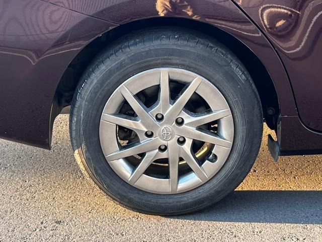 広めの展示場を完備!ゆったりとした空間でおクルマをご確認ください!