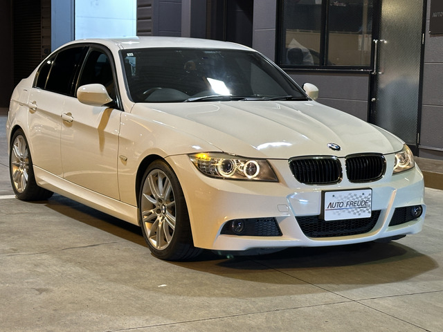 3シリーズセダン(BMW) 320i 中古車画像